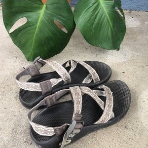 Chacos Z2 Classic Size 8